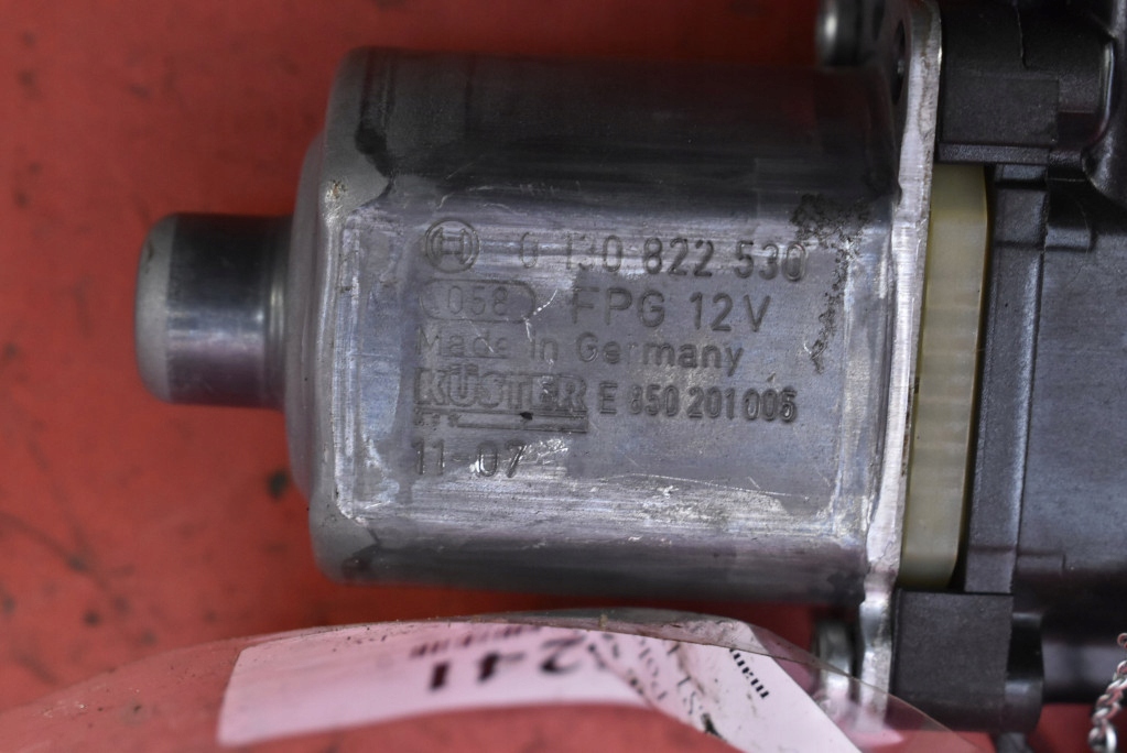 фото №13, Подъемник стекло правый перед eu 6r0959802ad vw polo 5 v 6r 09-15