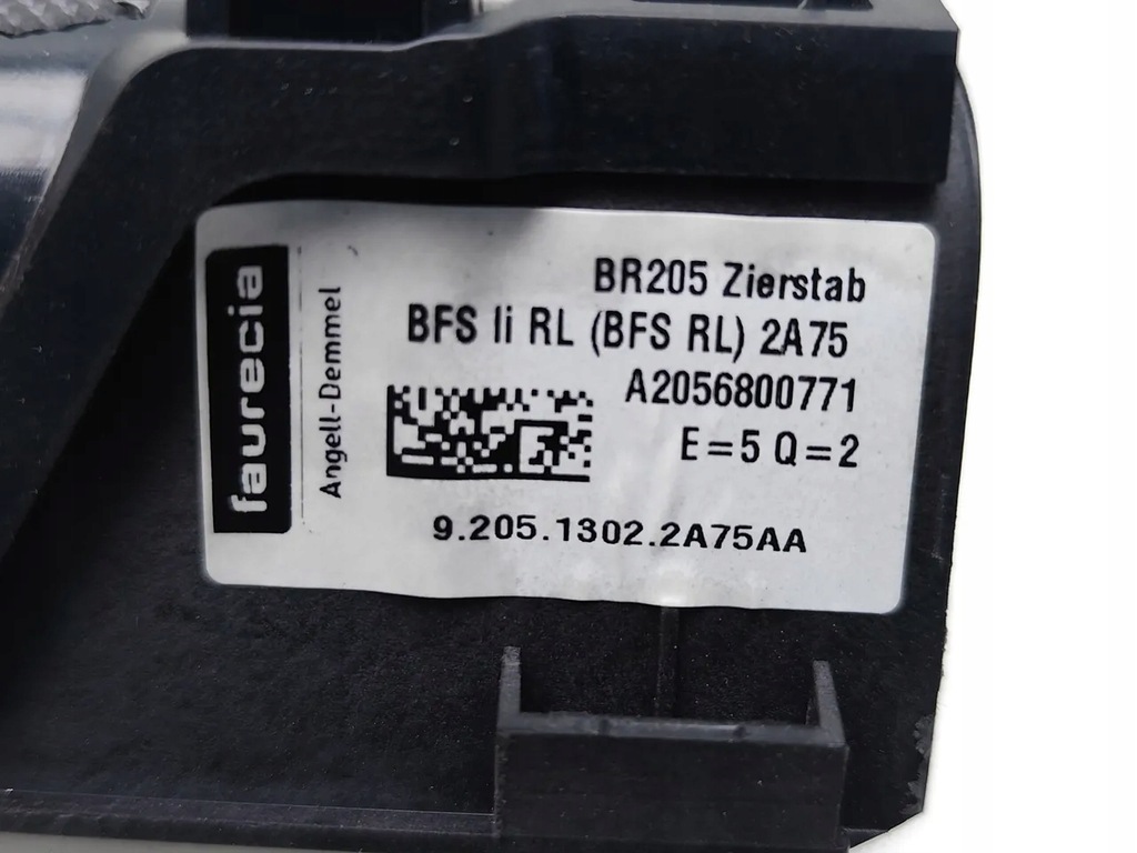 фото №7, Mercedes-benz c-class рамка панели приборной панели 2020 coupe 2/3dr a2056800771