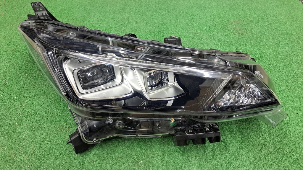 фото №1, Nissan leaf 2 ii full led лампа передняя kpl