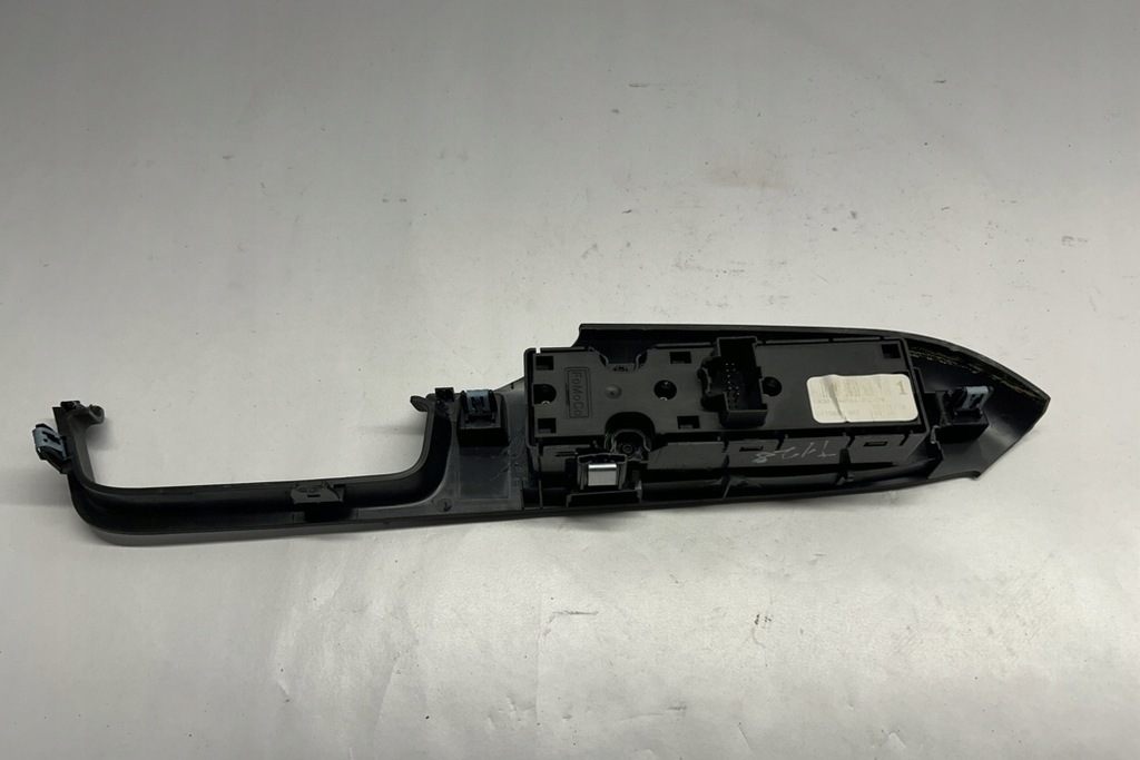 фото №11, Кнопка управление окон левых передних дверь ford usa mustang coupe