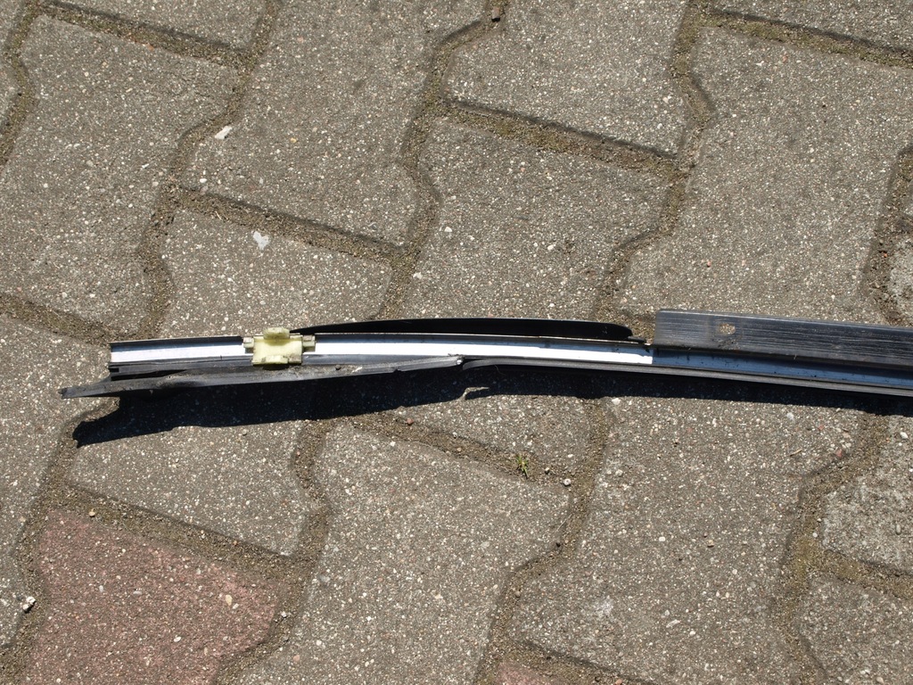 фото №6, Nissan almera tino молдинг передней стекло левая