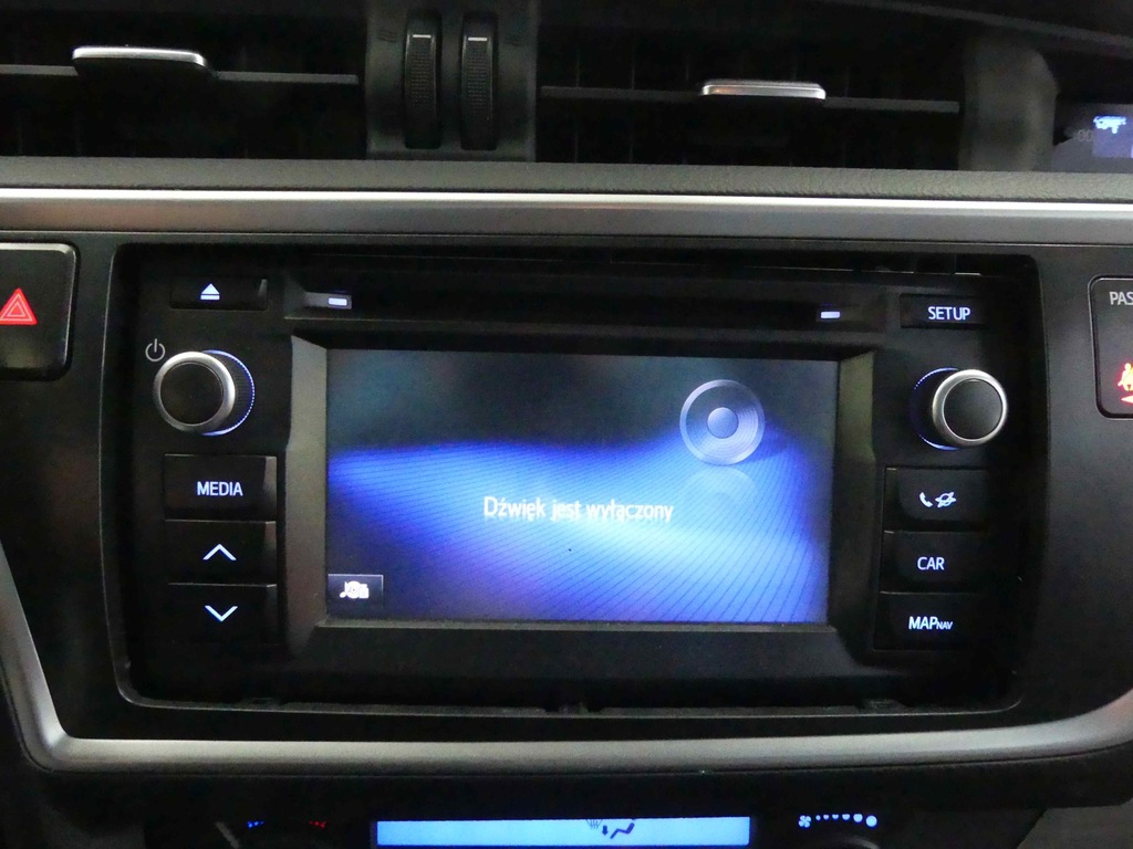 фото №1, Радіо заводський toyota auris ii 86140-02290 радіопрогравач