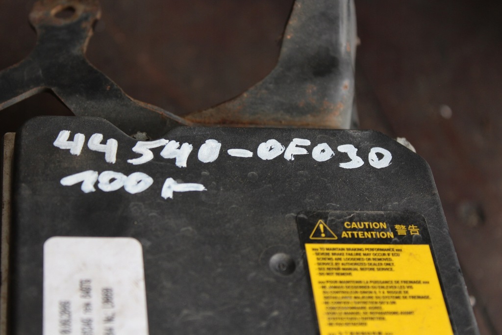 фото №9, Toyota verso 09-12r 1.6 1zr насос abs 44540-0f030