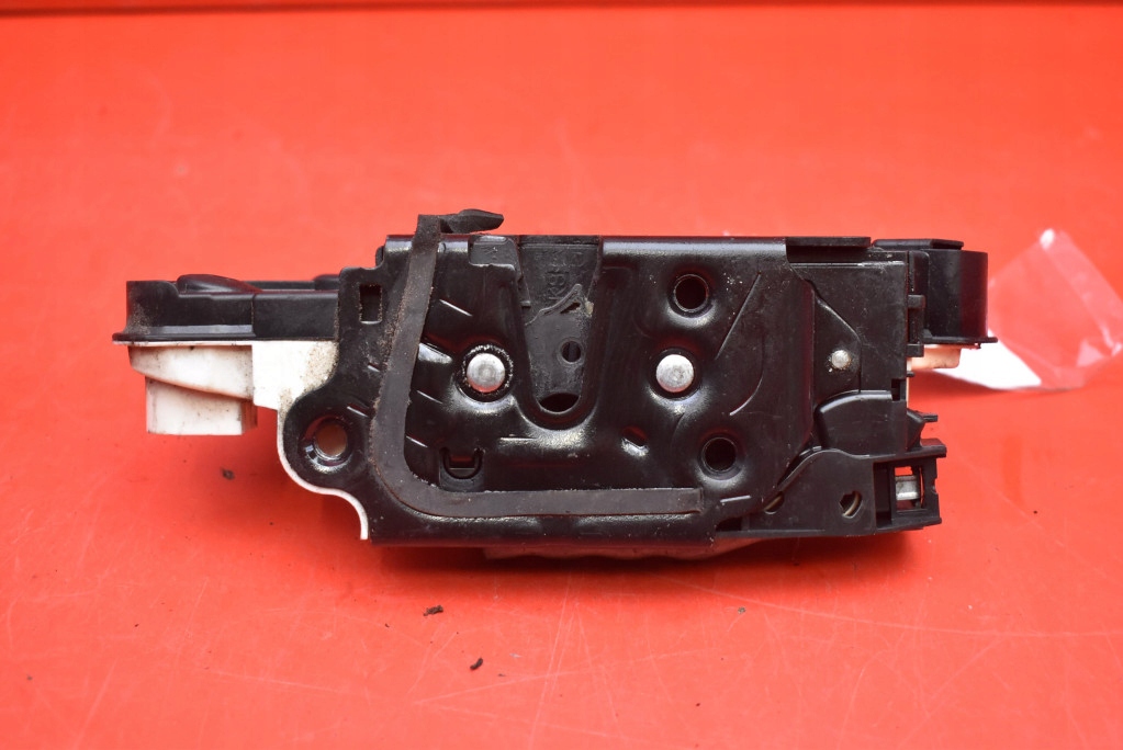 фото №6, Замок двері лівий перед передній eu 5n1837015c vw passat cc 08-12