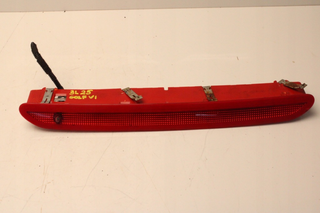 фото №1, Volkswagen golf vi hb 2008r- третій світло стоп лампа стоп-сигнал 5k0945087b