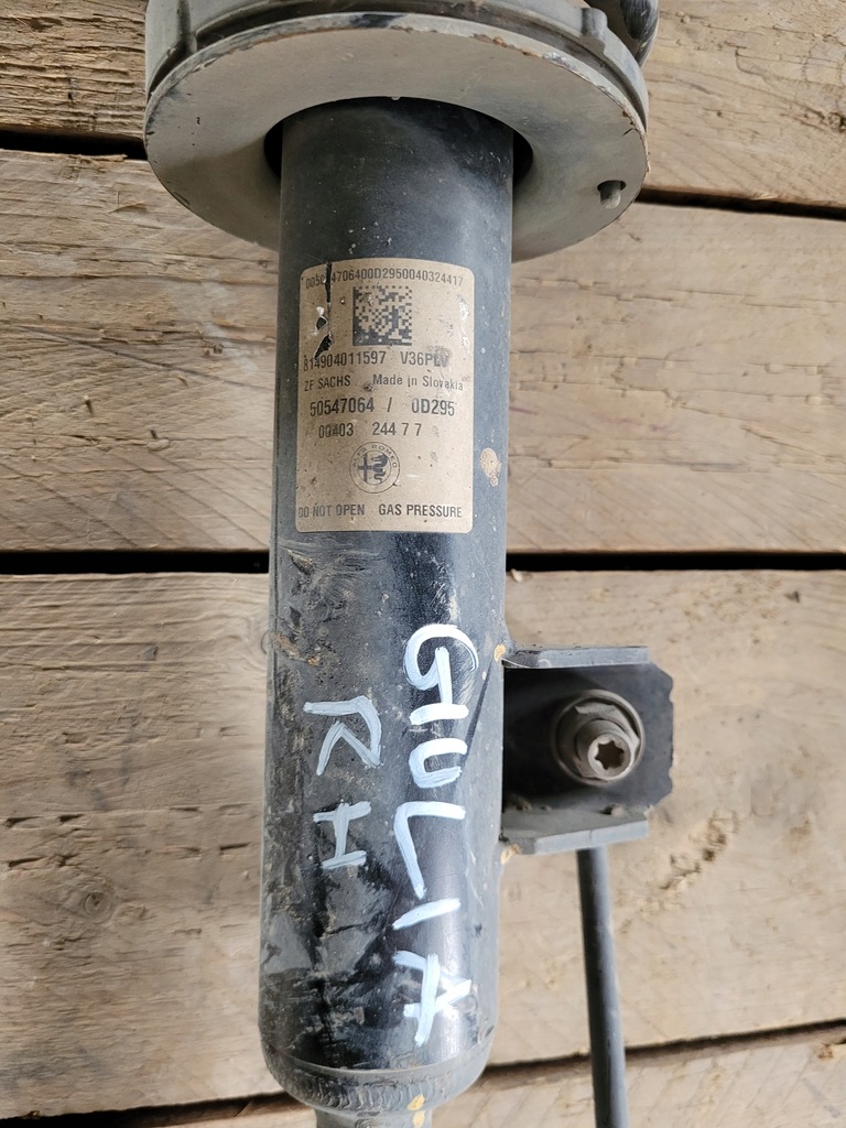 фото №2, Амортизаторна стійка амортизатор правий alfa romeo giulia