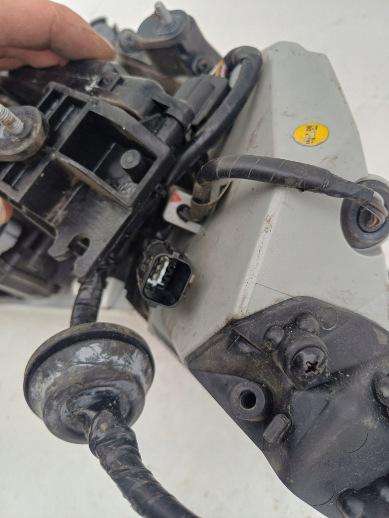 Kia ev6 разъём зарядки крышка зарядки поворотник правый бампер с Разборки