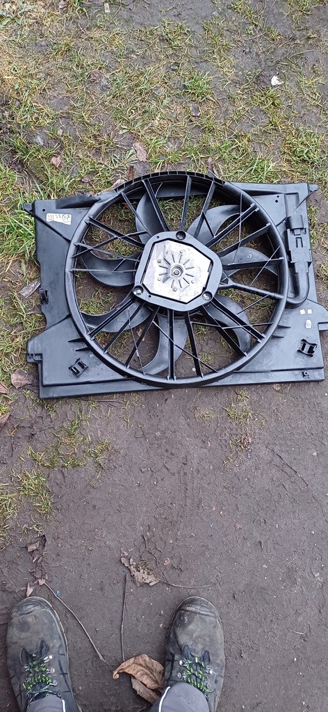 фото №15, Mercedes w211 вентилятор радиатора 2.2 cdi корпус