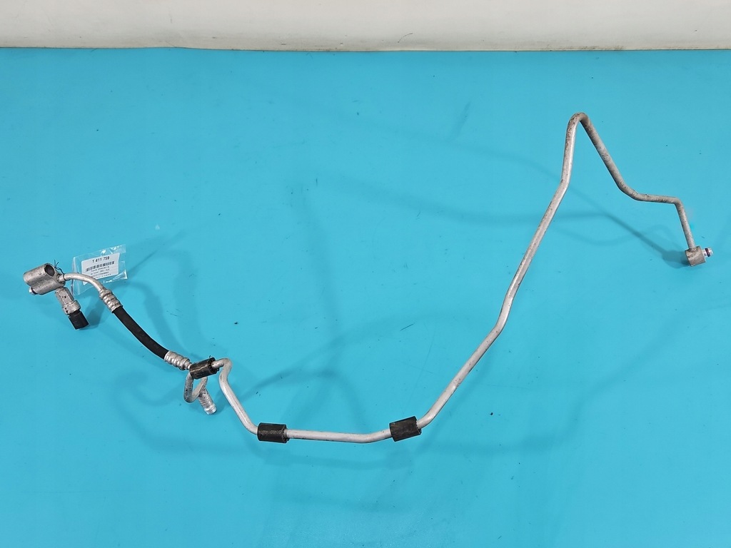 фото №1, Шланг кондиционера трубка vw touran i 1t0820741al 3 pin