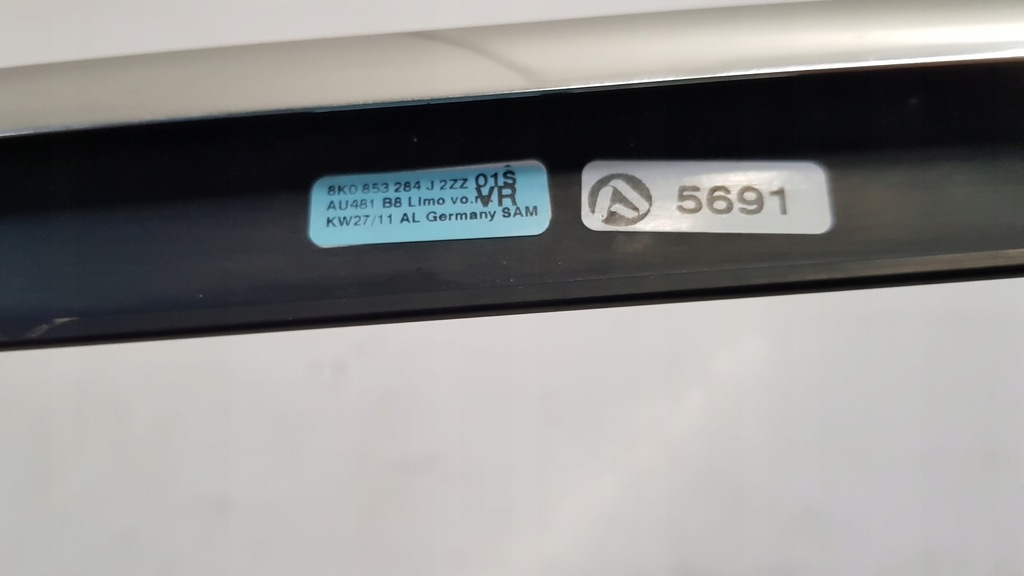 фото №9, Молдинг двері правий перед audi a4 b8