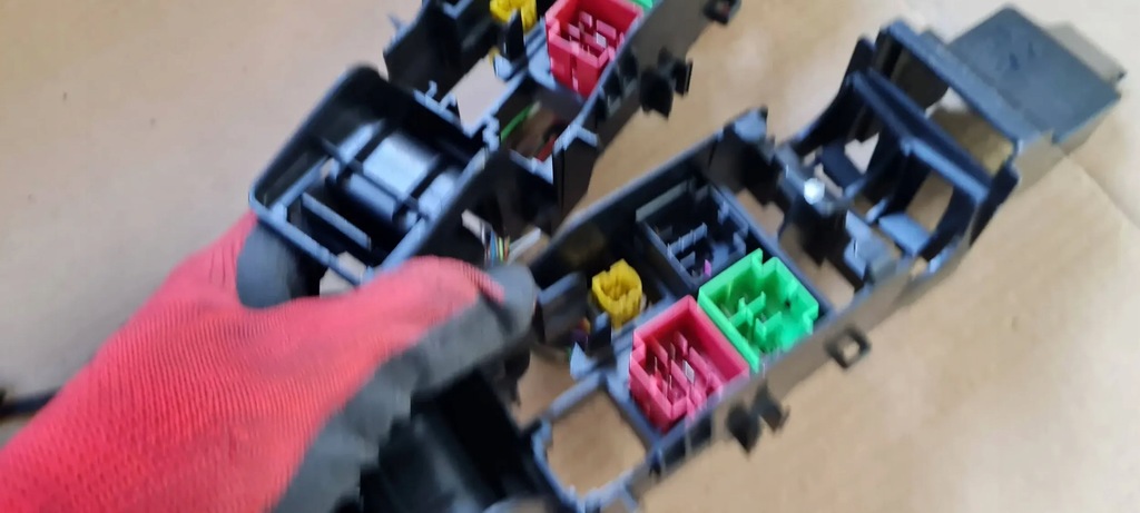 фото №11, Q5 80a штекер роз'єми сидінь електричний підігрів нижні