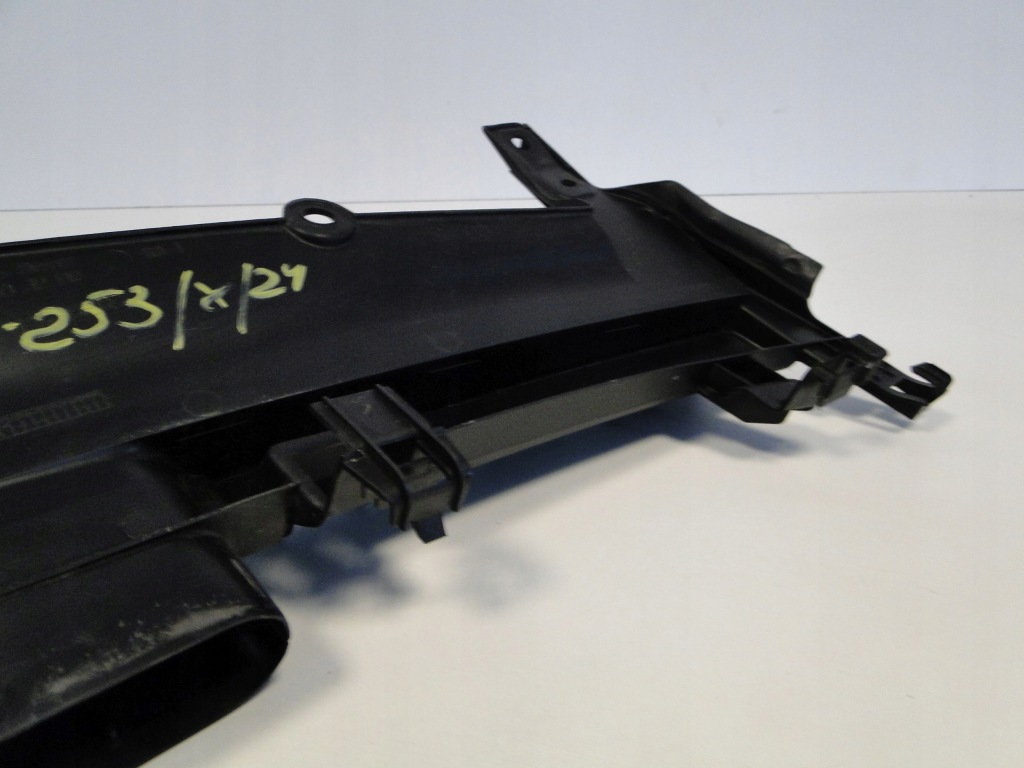 фото №7, Mercedes glc 253 x253 впуск повітря na pas передній a2535003200