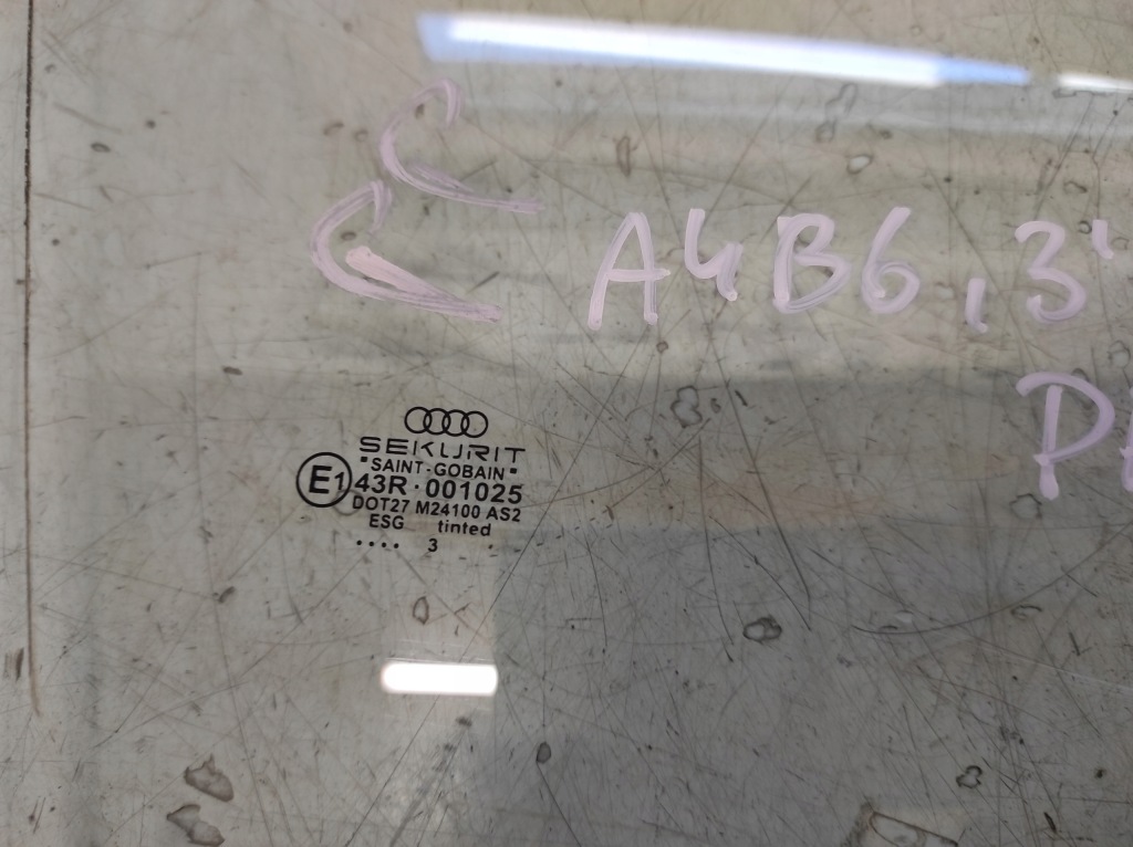 фото №3, Audi a4 b6 00- стекло правая перед