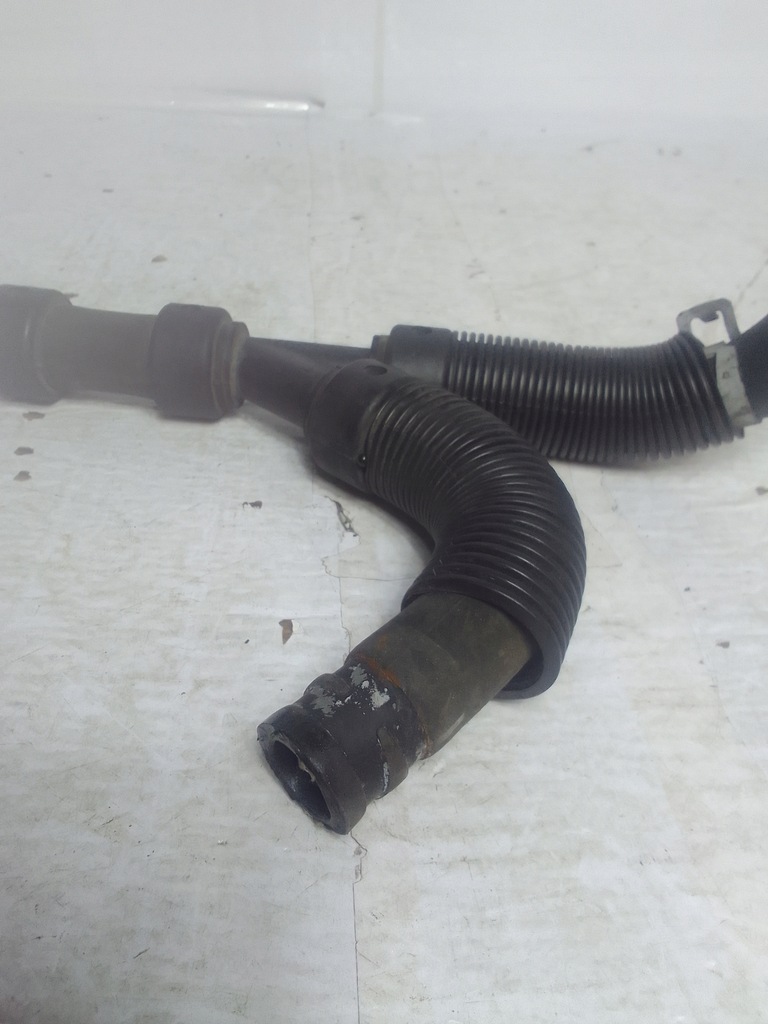 фото №4, Town country v 10- 20 шланг отопителя 3.6 usa