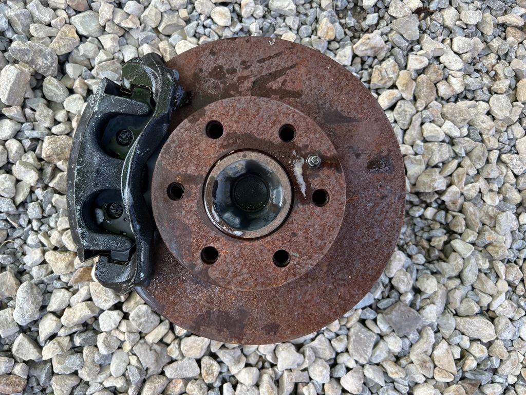 фото №1, Iveco daily iv поворотный кулак правый перед 2.3hpi