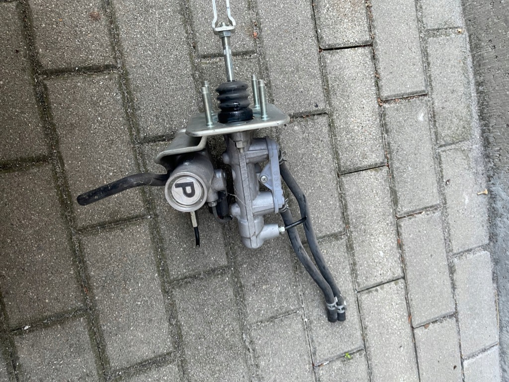 фото №1, Насос гальмівна lexus rx 450h 2015-2019 138010-10670