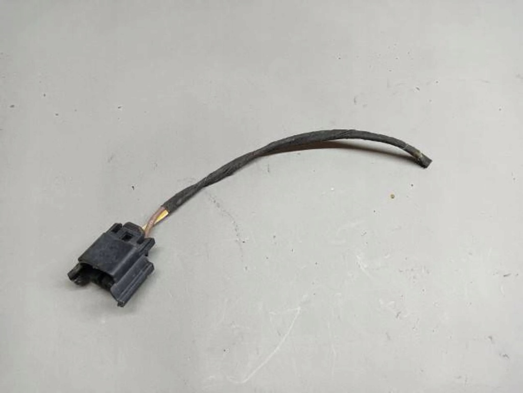 фото №1, Audi a3 8v штекер шланг противотуманной фары