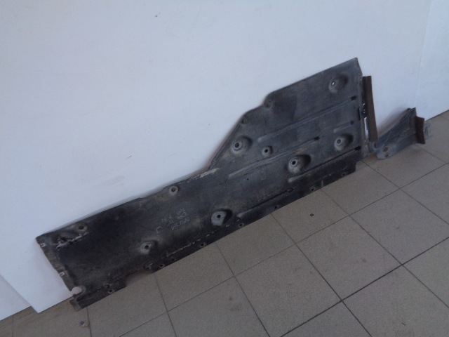 фото №1, Защита подвеска правая bmw x1 e84 2.0 дизель x-drive 2012 rok