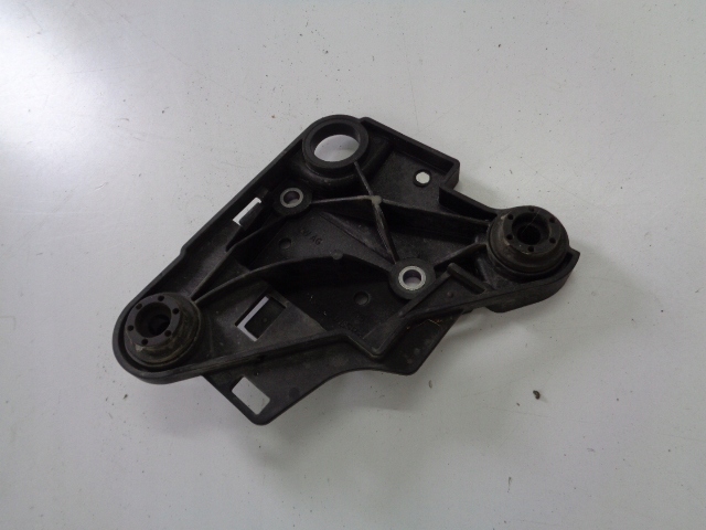 фото №1, Кронштейн насоса abs vw golf vii hb 2014-