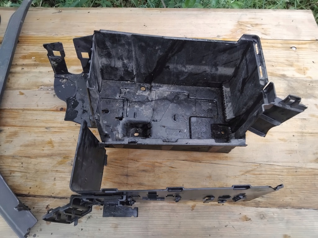 фото №1, Saab 93 9-3 lift 1.9 tid корпус акумулятор