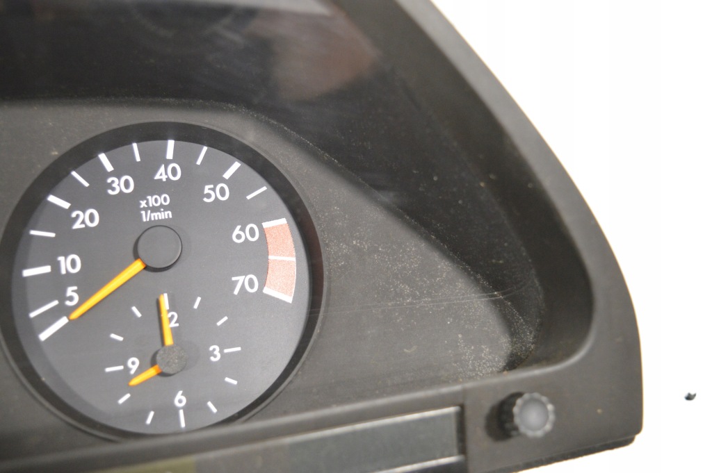 Счетчик приборы mercedes w126 c126 560sec 560sel 560se европа с Разборки