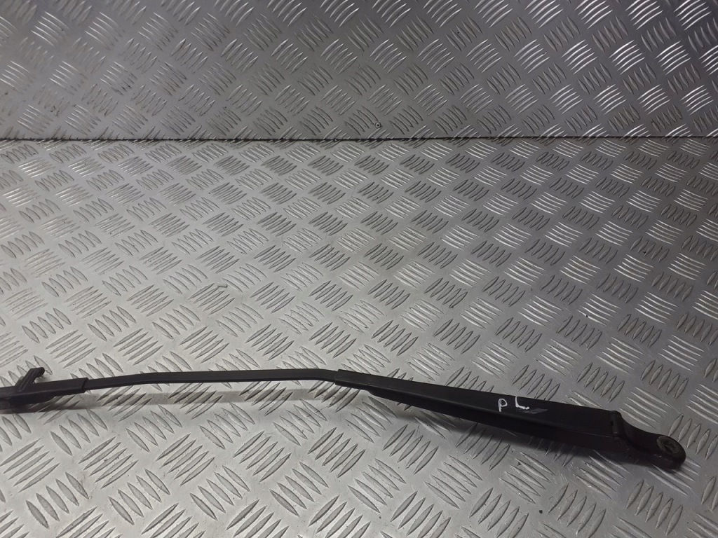 Купити Важіль двірники перед лівий renault modus 1.2 8200360823