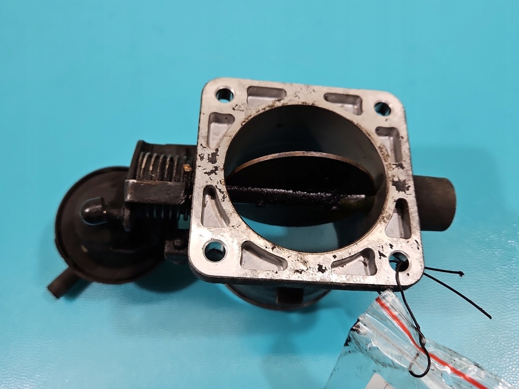 фото №8, Дросельна заслінка hyundai h1 ii 35100-27xxx 2.5 crdi d4cb