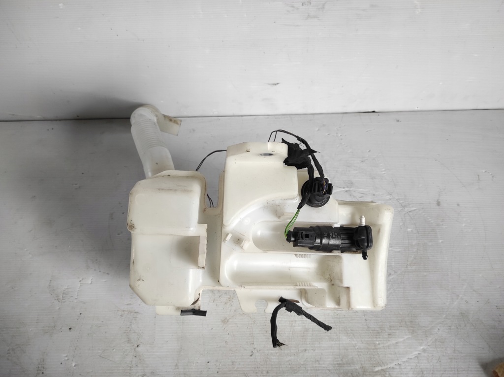 фото №1, Бак омывателя audi q3 lift 8u0