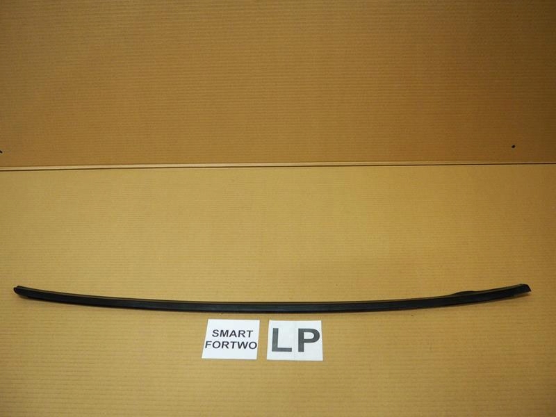 фото №1, Молдинг уплотнитель дверь левый перед fortwo 450