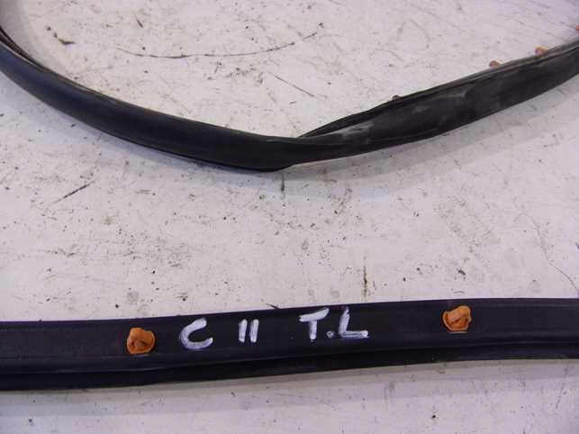 фото №3, Jeep compass ii 17- прокладка дверь левая задняя