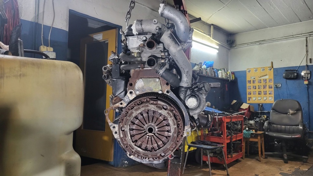 Двигун комплектний  fiat ducato boxer iveco mascott 2,8 td 2.8 td gaz на трос Недорого