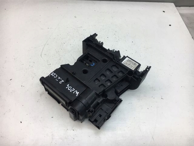 фото №1, Mercedes w204 2.2cdi клемма плюсовая a2045403650