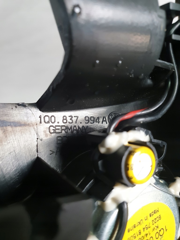 фото №6, Защита правая динамика динамик 1q0837994a vw eos