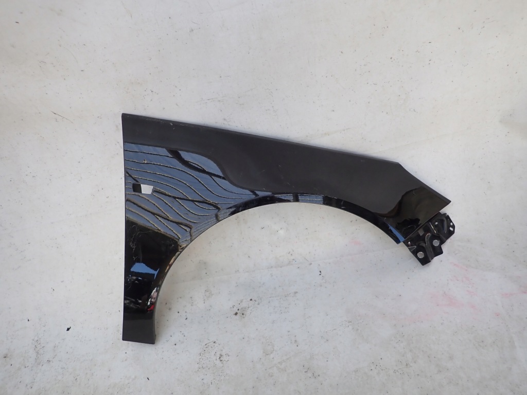 Купити Opel insignia a 08-17 крило правий перед передній