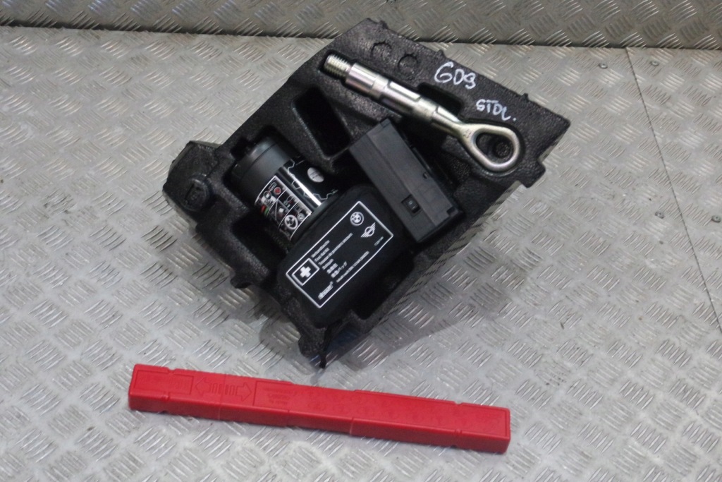 Купити Набір ремонтний трикутник компресор піна bmw xm g09