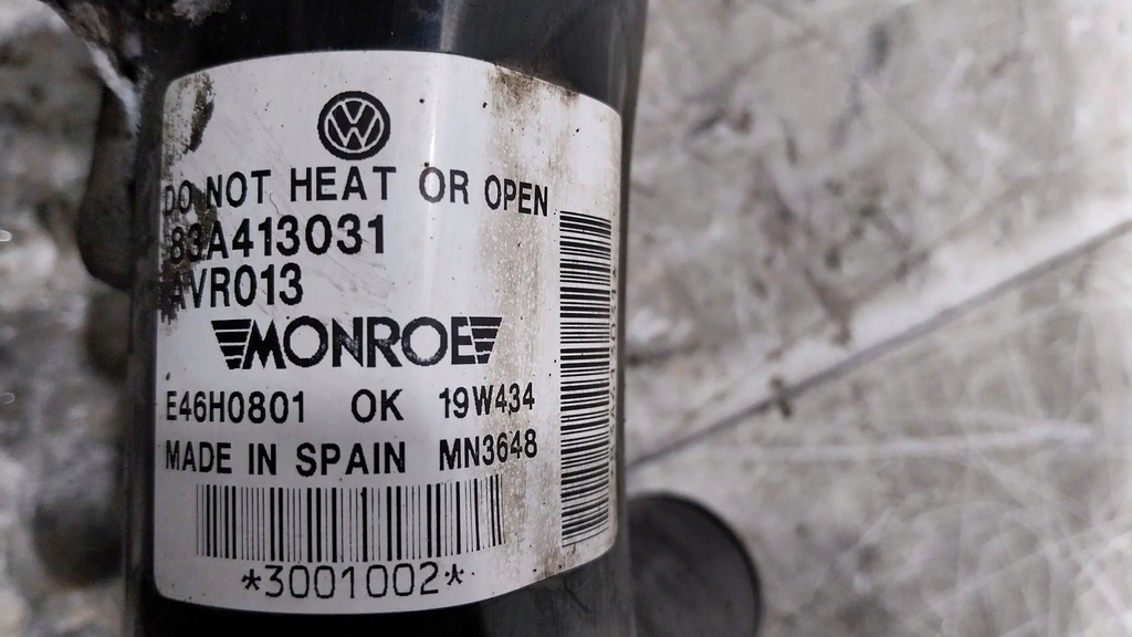 фото №8, Поворотный кулак амортизатор левый перед 8v0407257a audi rsq3 83a q3 a3 rs3 8v