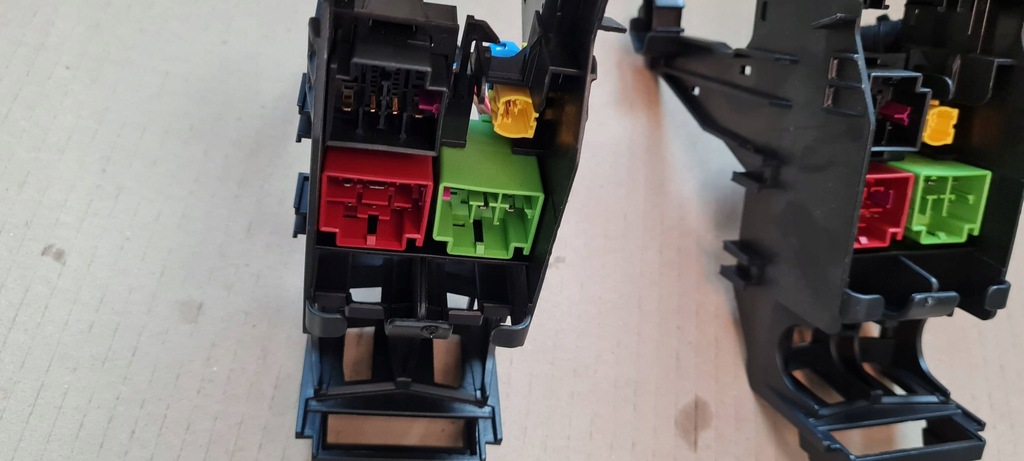 фото №6, Sq8 4m rsq8 q8 штекер разъёмы сидений электрический подогрев 4m0937545 sq7 q7