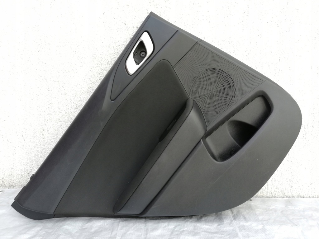 фото №1, Обшивка дверь левый задняя kia ceed iii 17-22 eu