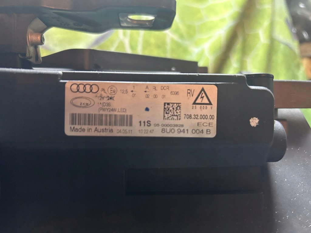 фото №13, Audi q3 лампа bi ксенон led правая левая перед 8u0941004b 8u0941003b