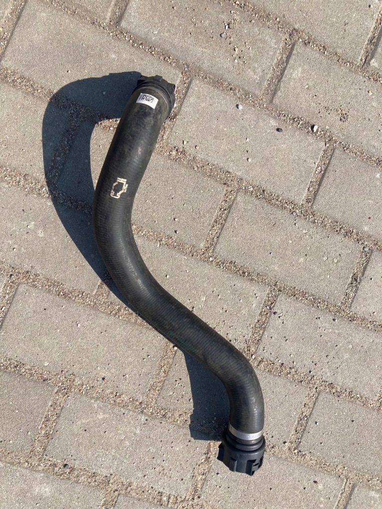 Bmw 1 f20 f21 шланг труба трубка пабтрубок  воды 7635794 Недорого