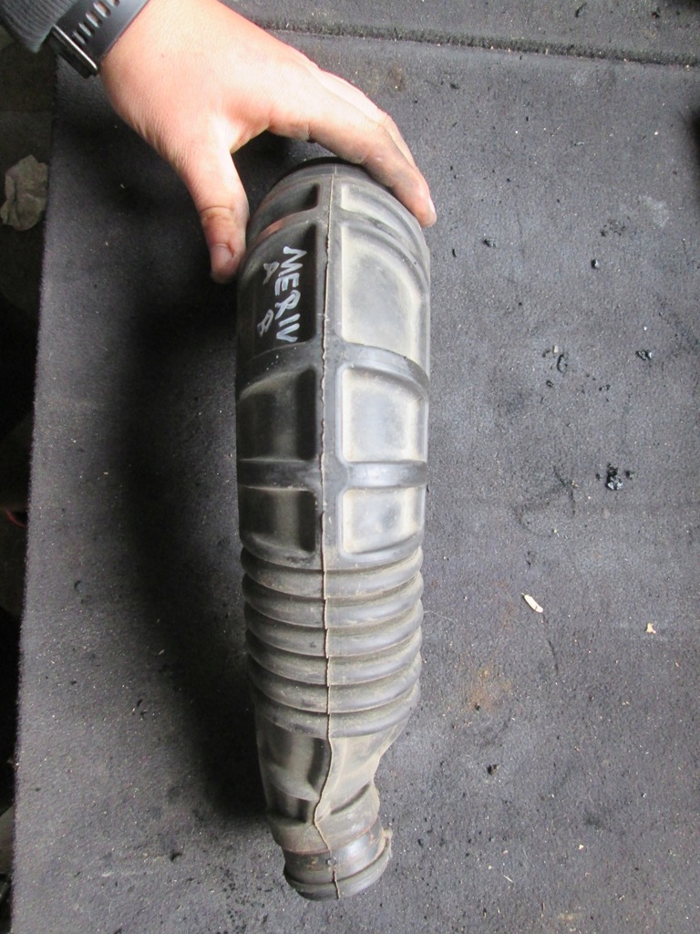 фото №12, Труба шланг турбіни meriva b 1.3 cdti 13336150