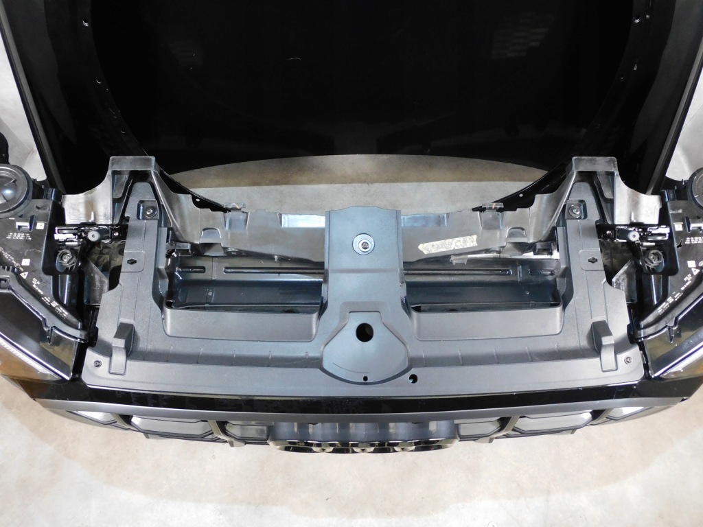 Audi q7 4m рестайлінг  s line перед бампер фари капот ремінь led ксенон Недорого