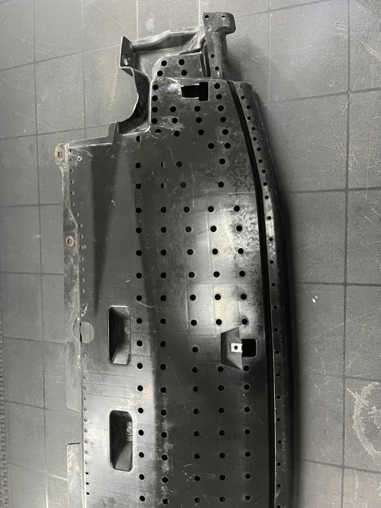 Накладка двигателя нижняя 72391-54p0 suzuki vitara 3 Оригинал