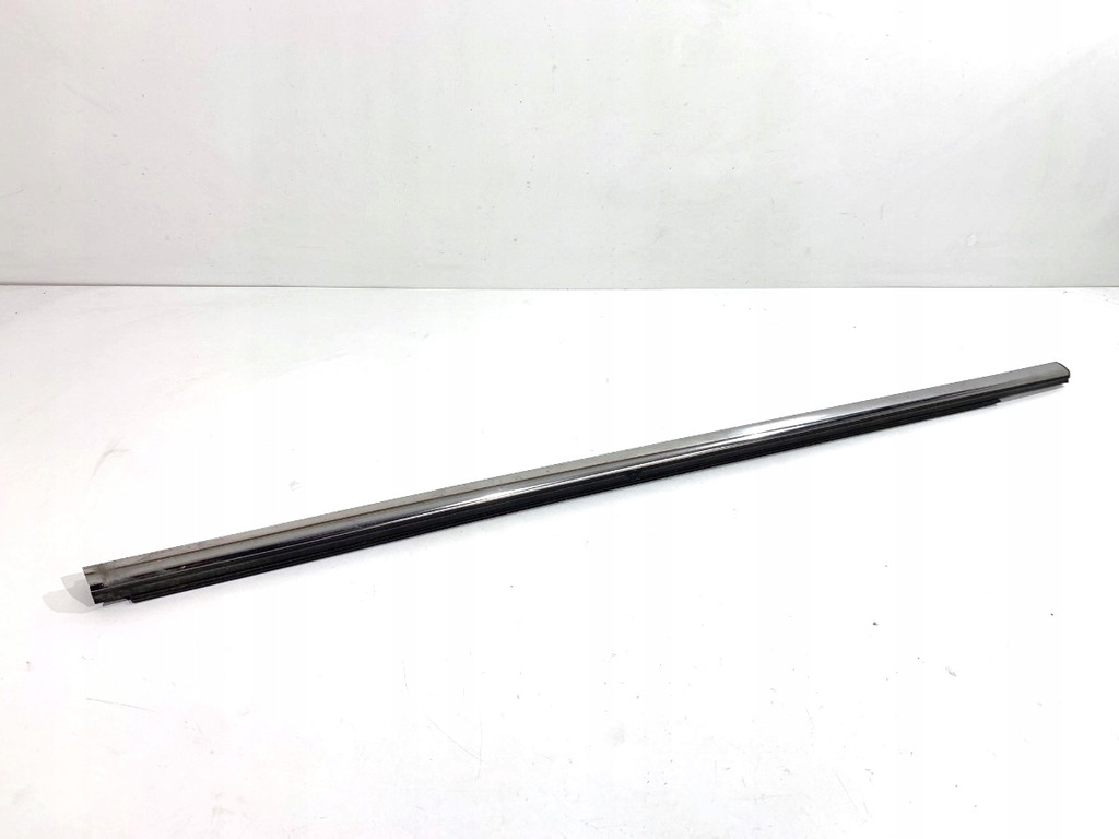 фото №1, Молдинг уплотнитель перед правый ford kuga ii