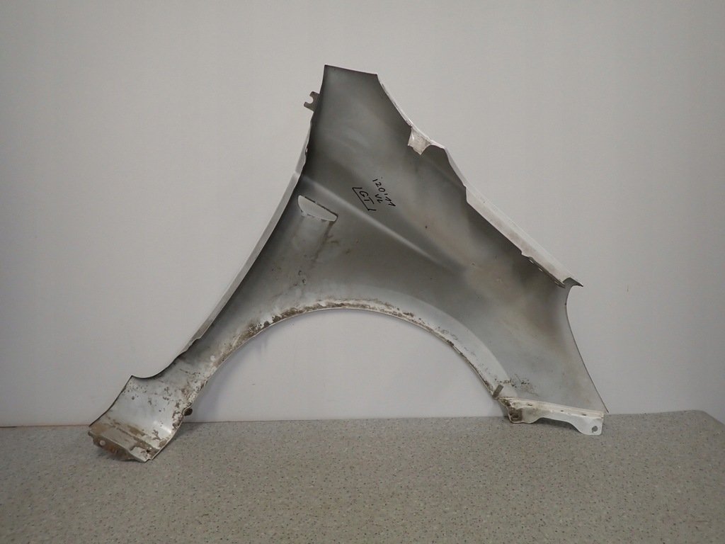 фото №10, Hyundai i20 08-12 крила передній лівий gt