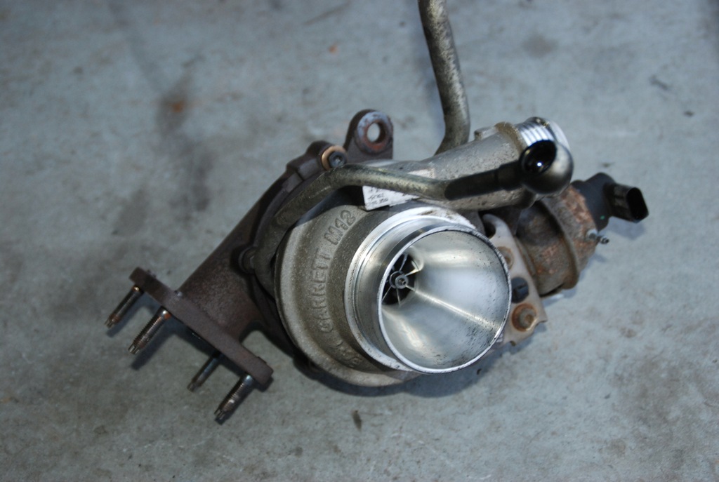 фото №5, Volvo s60 xc60 i 2.0 d турбонагнетатель 31331331