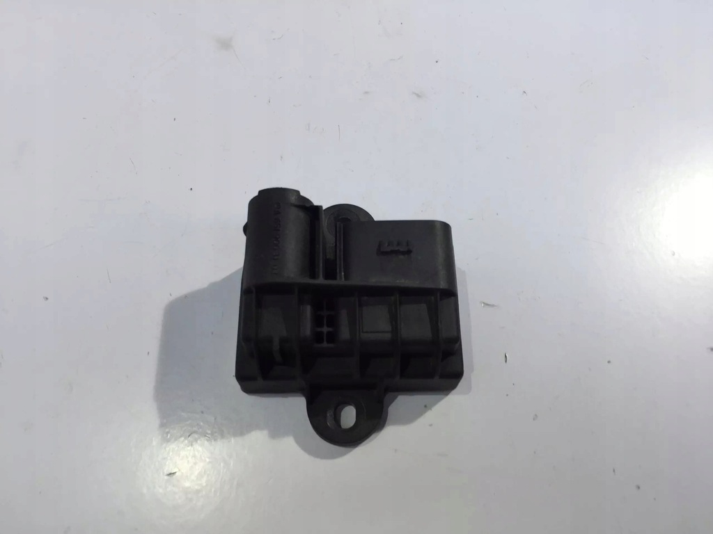 фото №1, Реле свічка розжарювання mercedes-benz оригінальний номер a6519003103