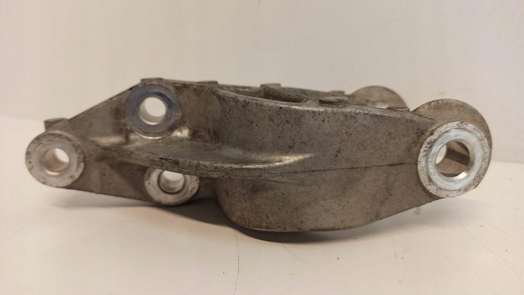 фото №4, Suzuki swift mk8 кронштейн опора двигателя