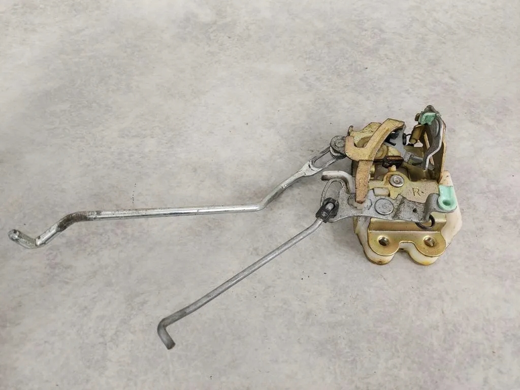 фото №5, Замок двері правий mitsubishi colt iii c50