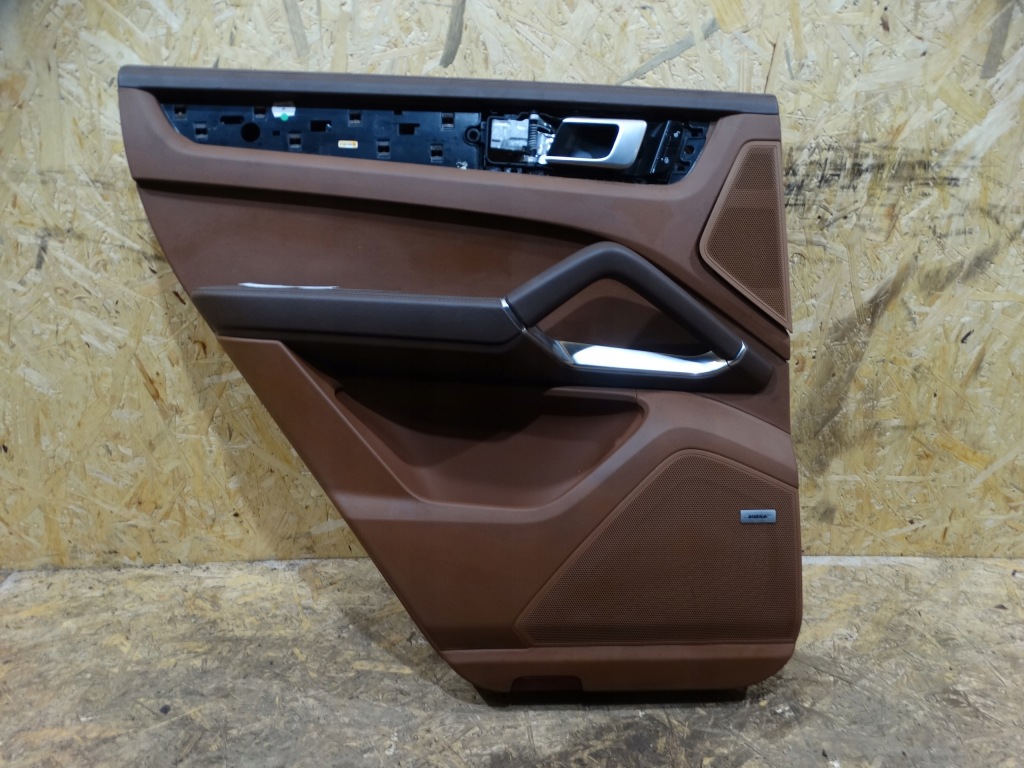 фото №1, Обшивка дверь задний левый porsche cayenne 9y 1